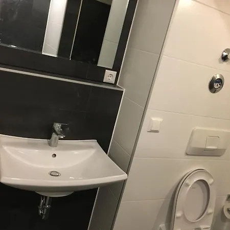 S&a Munich Lägenhet Oberhaching